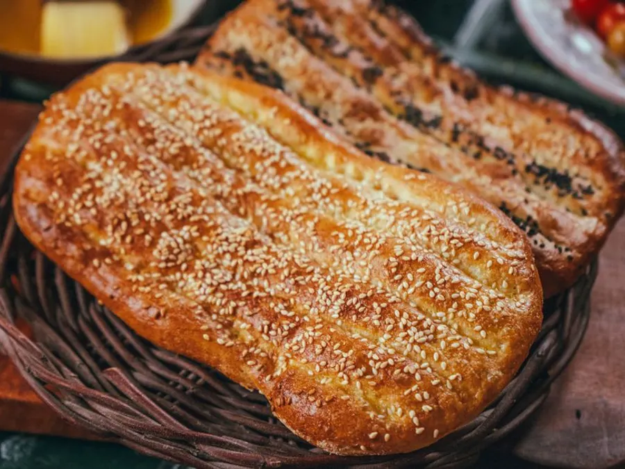 Sesame Naan