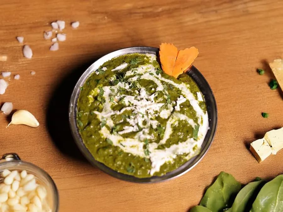 Saag Paneer (Spinach & Indian Cheese)